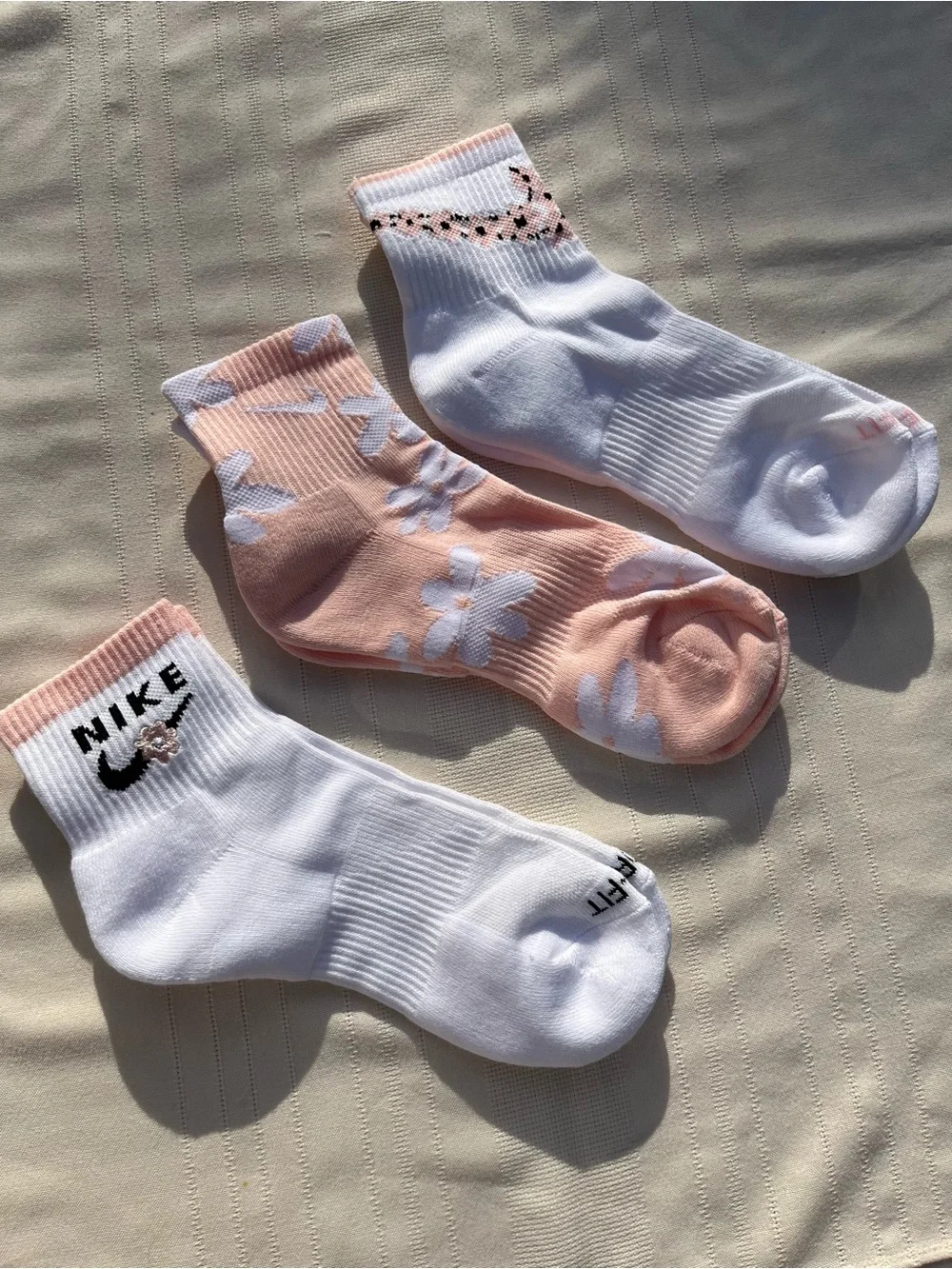 Nike DriFit White & Pink Ankle Socks - 3-Pack